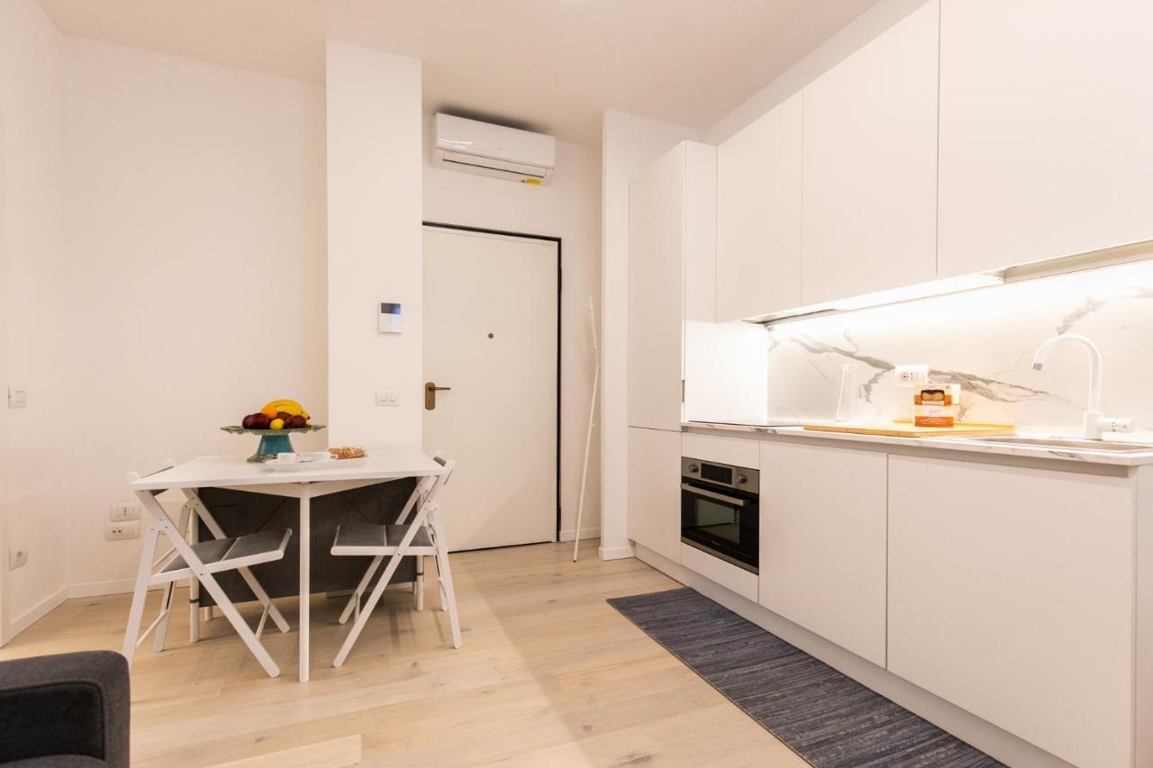 Luxury Apartment - A Due Passi Dal Centro Di Milano Εξωτερικό φωτογραφία
