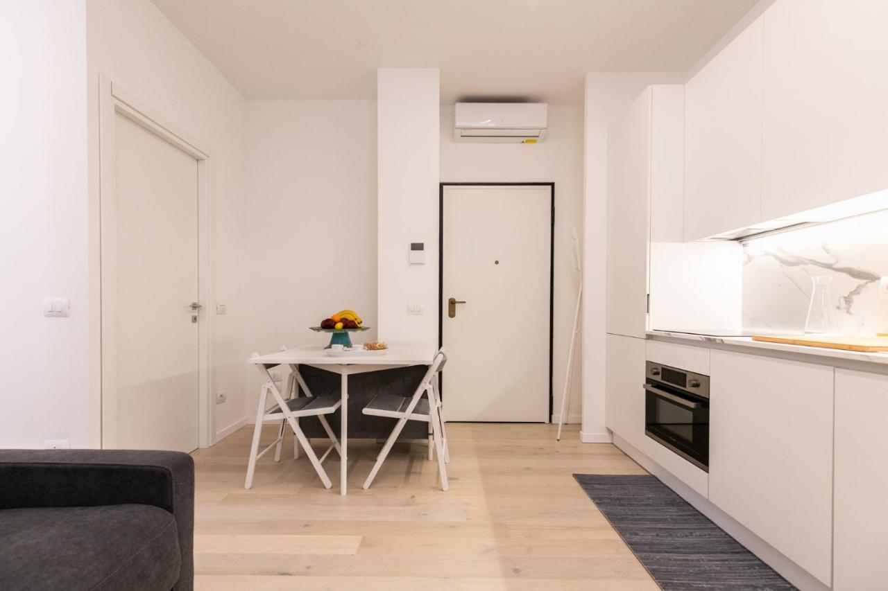 Luxury Apartment - A Due Passi Dal Centro Di Milano Εξωτερικό φωτογραφία